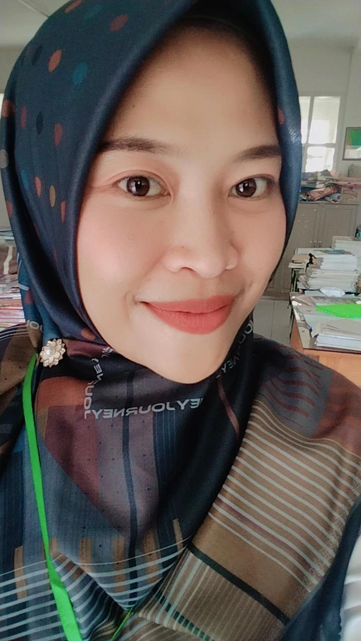 Neneng Mulkiyah Rahmawati, S.Pd